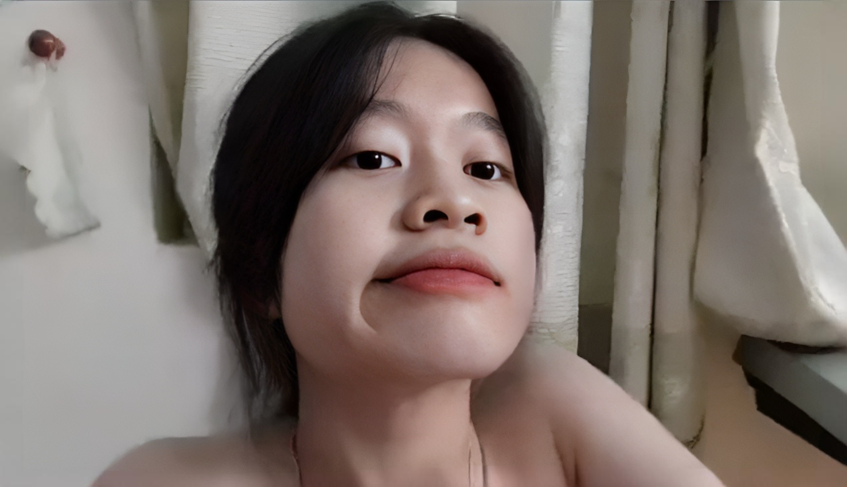 집에있는 내 야채는 내 형제들에게 저주를 퍼 뜨리기 위해 지루합니다 ...