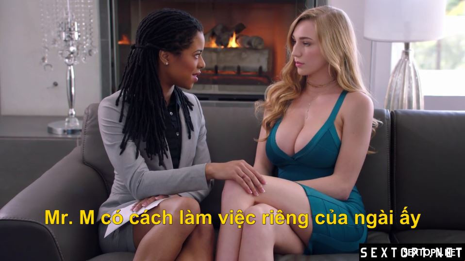 Play the pussy of the secretary Kendra